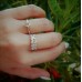 Σειρέ λευκόχρυσο δαχτυλίδι Κ14 με οβάλ ζιργκόν